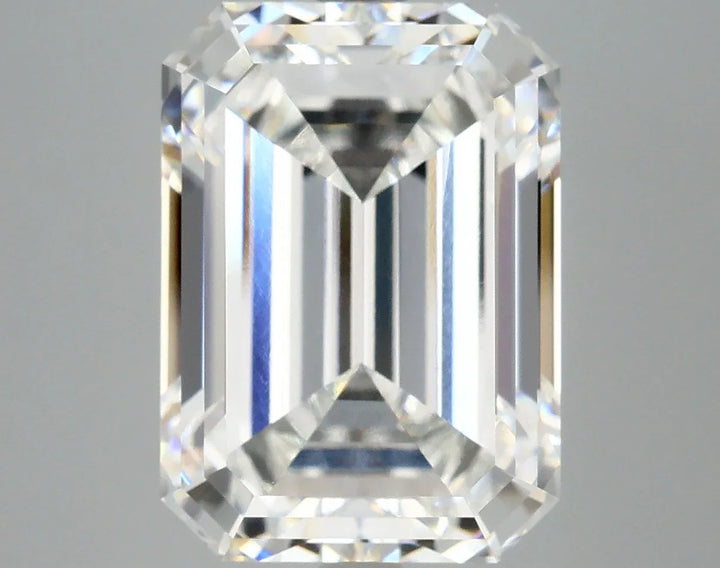 9.05 F VVS2 EM Diamond
