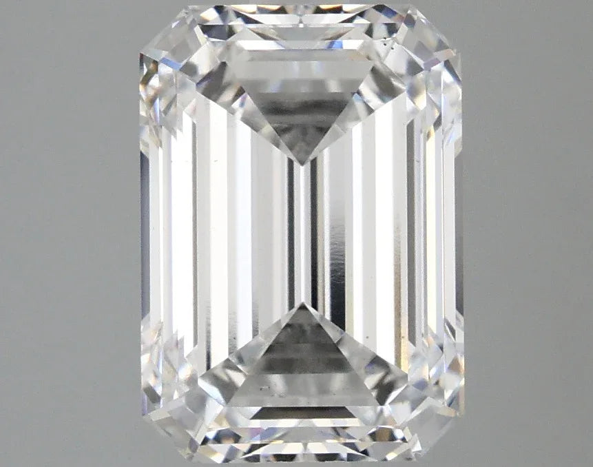 2.99 D VS2 EM Diamond