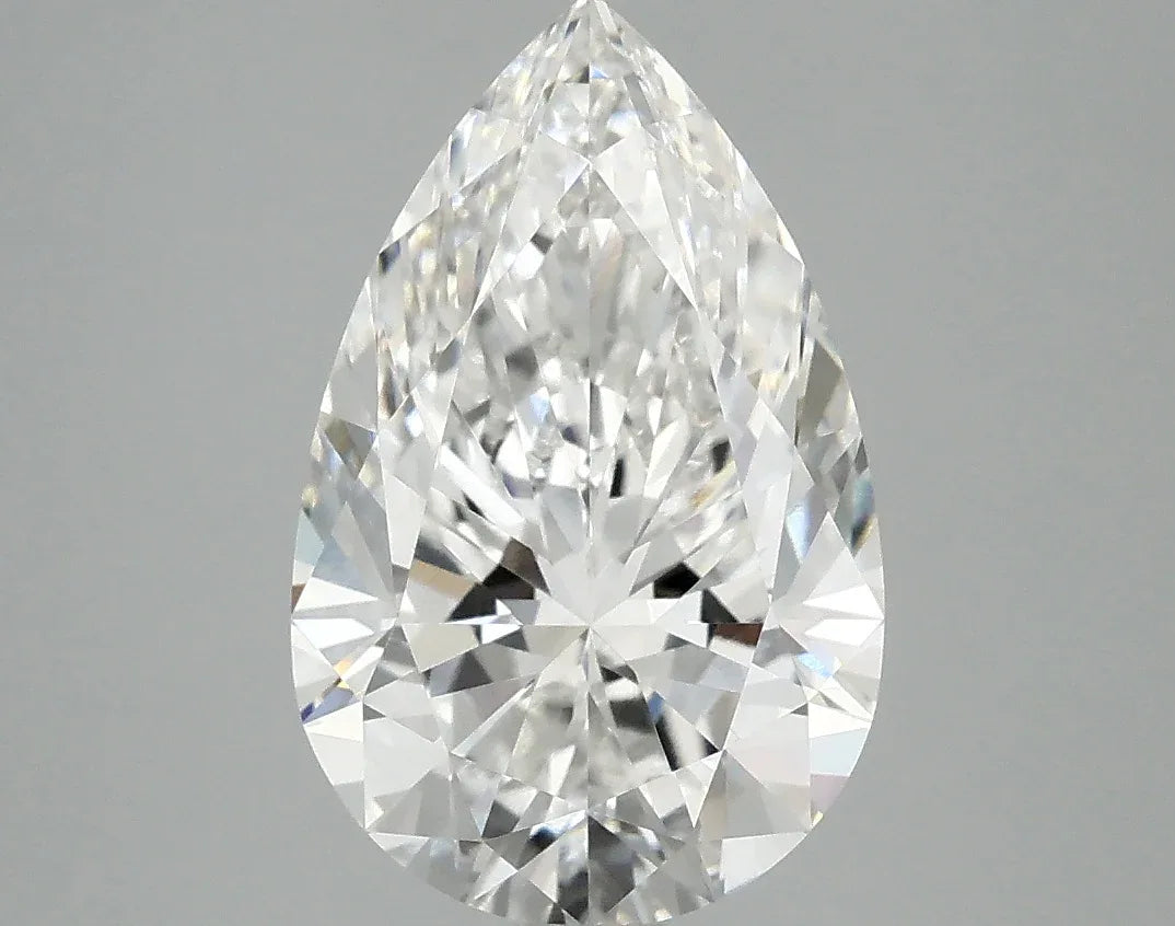 3.04 F VVS2 PE Diamond