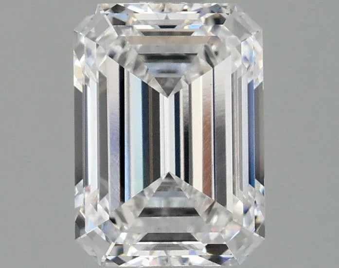 1.59 D VS1 EM Diamond