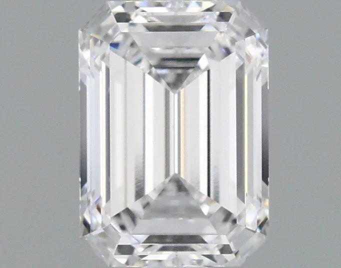 1.59 D VS1 EM Diamond