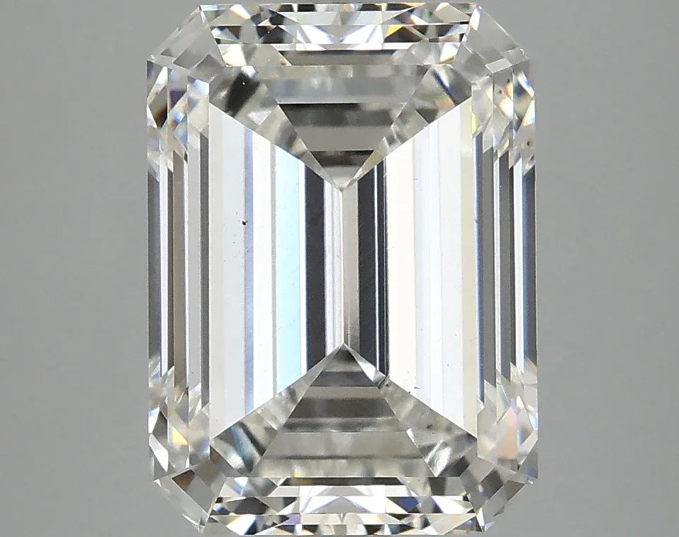 4.89 F VS2 EM Diamond