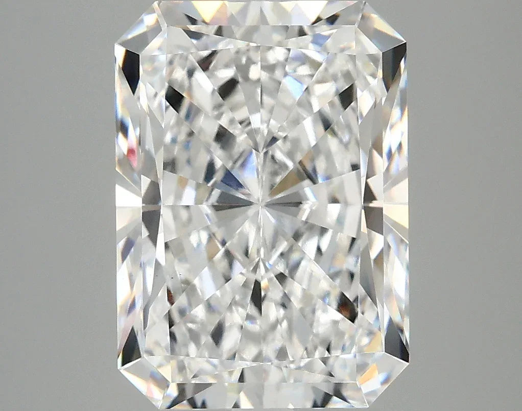 5.08 D VS1 RAD Diamond