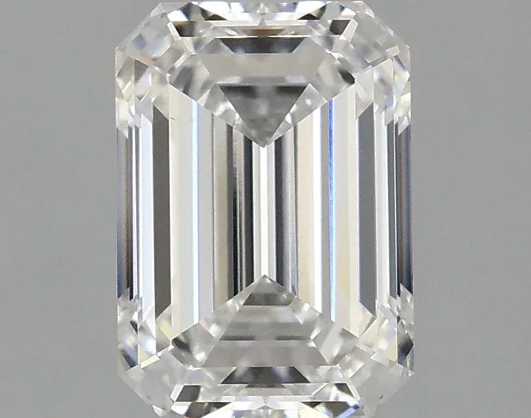1.59 D VS1 EM Diamond