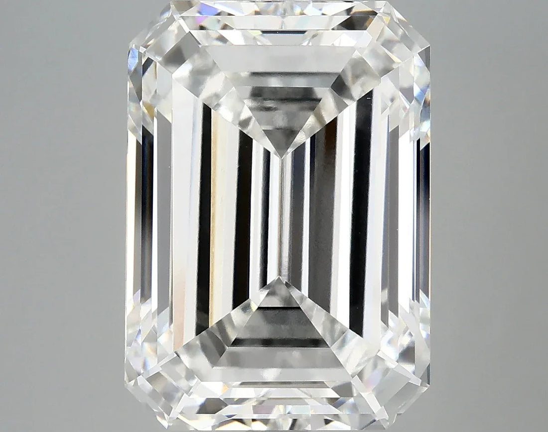 9.02 F VVS2 EM Diamond