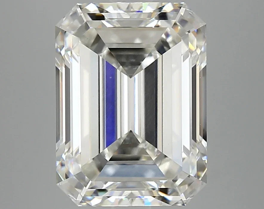5.02 G VVS2 EM Diamond