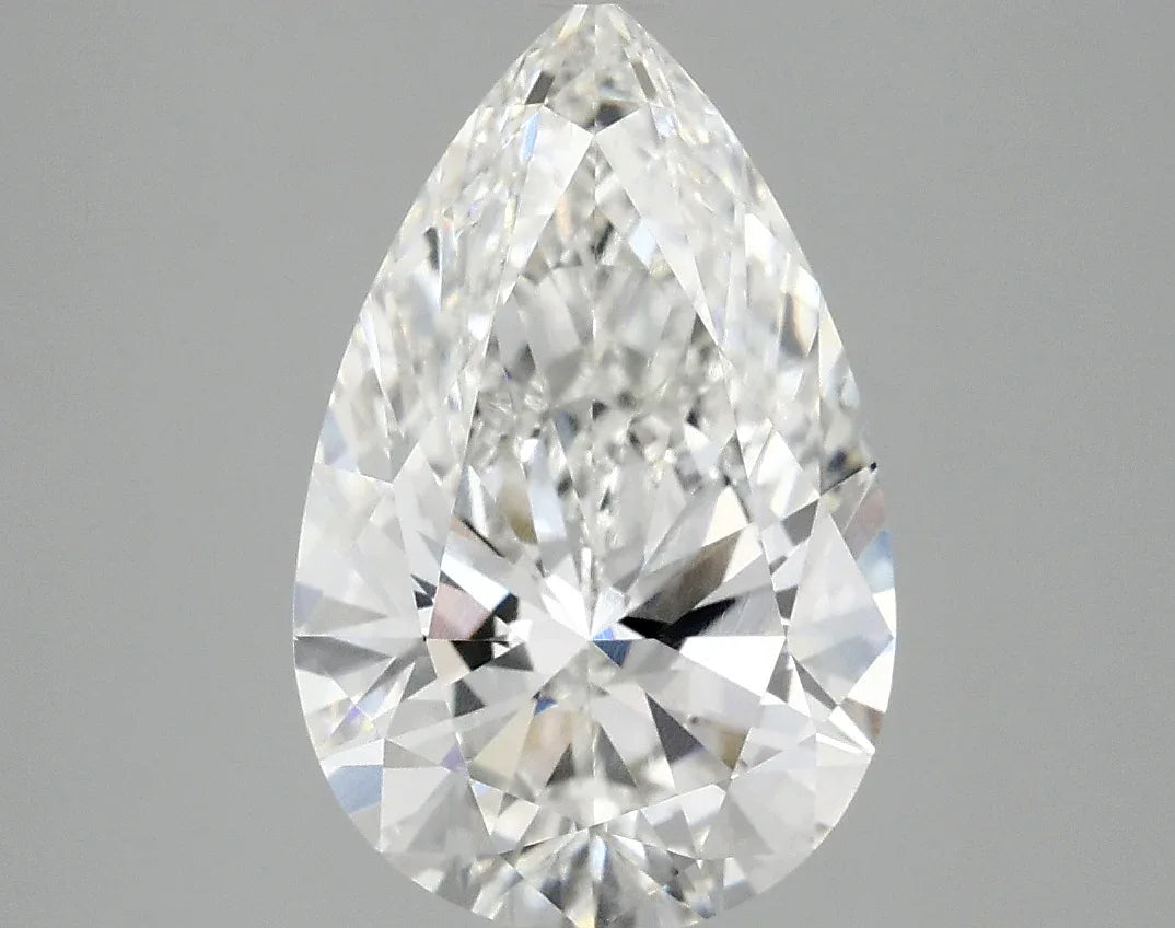 3.05 F VVS2 PE Diamond