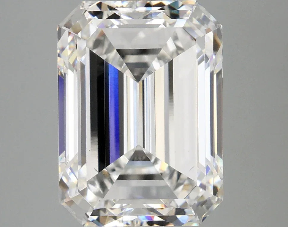 5.04 E VS2 EM Diamond