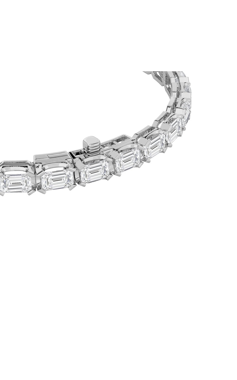 10Cttw Emerald Shaped Lab Grown Diamond (F/VS) Tennis Bracelet in 14K Gold