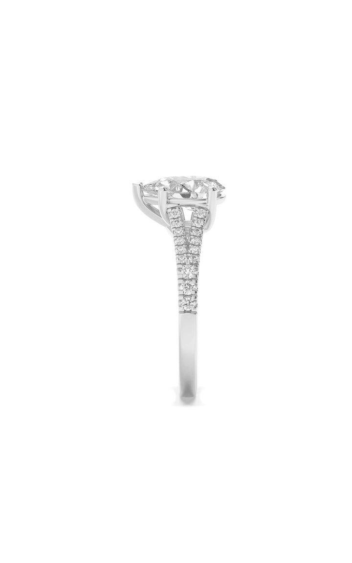 3CTW Pear Shaped Lab Grown Diamond (F/VS) RING in 14K Gold