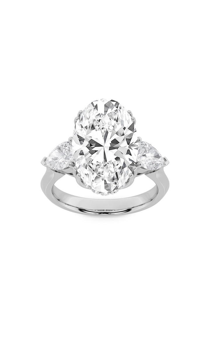 6.5Cttw Oval Shaped Lab Grown Diamond (F/VS) BoldStatement Accented Ring in 14K Gold