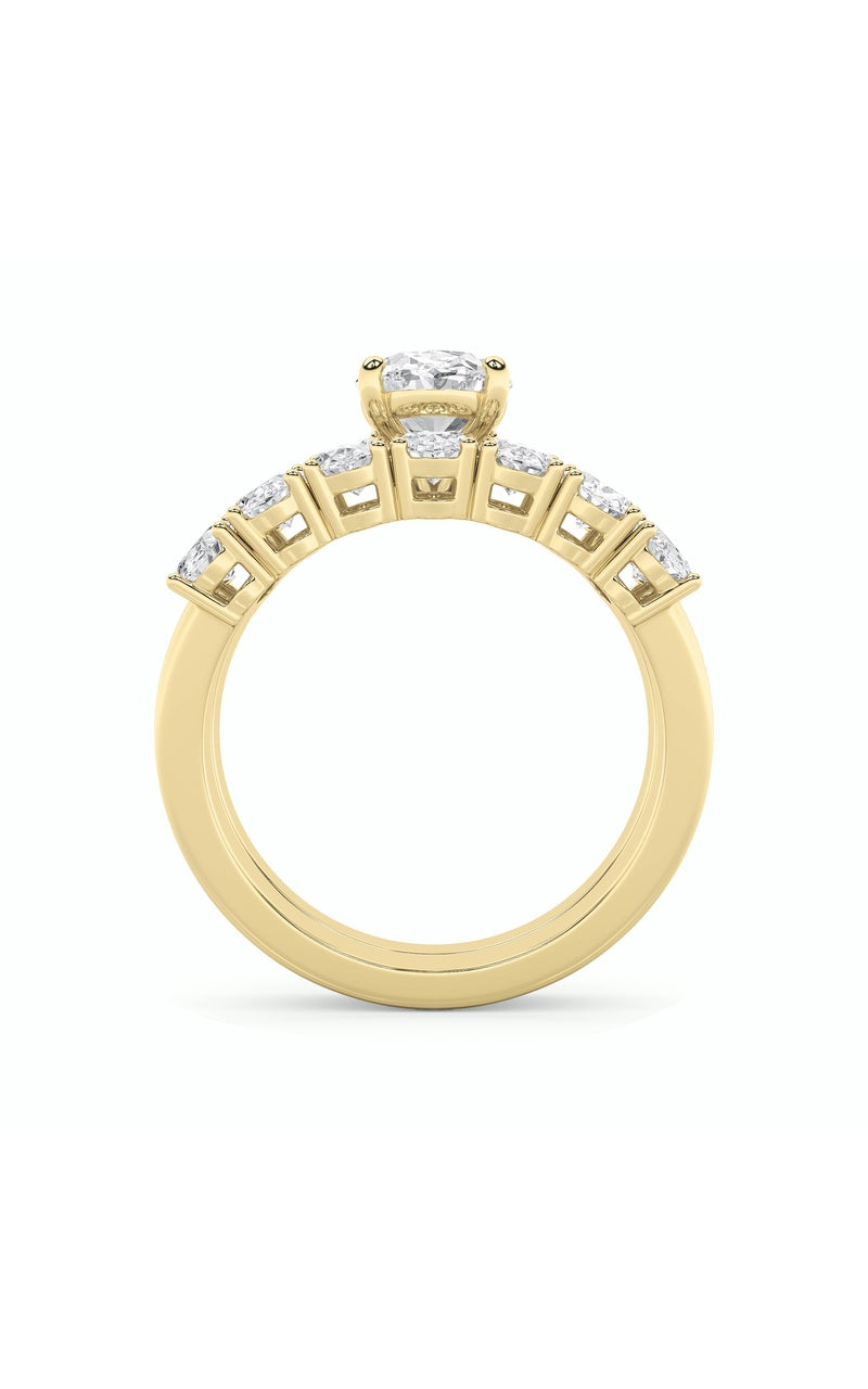 3.5Cttw Oval Shaped Lab Grown Diamond (G/VS) Bridal Set with Matching Band and  Ring in 14K Gold