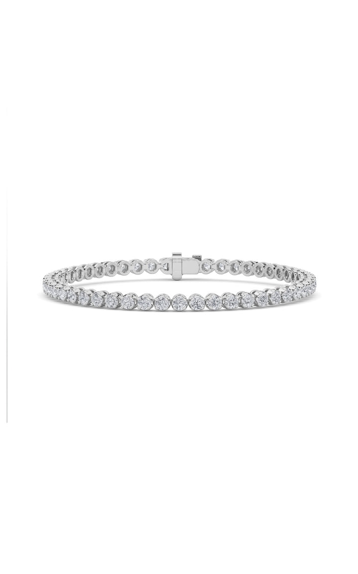 8CTW Round Shaped Lab Grown Diamond (F/VS)  Bracelet in 14K Gold