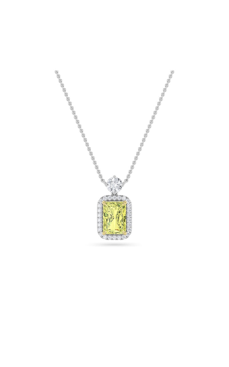 2.5Cttw Radiant Shaped Lab Grown Diamond (F/VS)  Necklace in 14K Gold