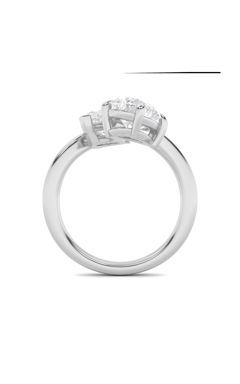 3Cttw Oval Shaped Lab Grown Diamond (F/VS) Toi etMoi Fashiion Ring in 14K Gold