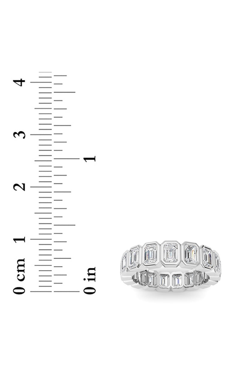2.5Cttw Emerald Shaped Lab Grown Diamond (F/VS) Eternity Band Ring in 14K Gold