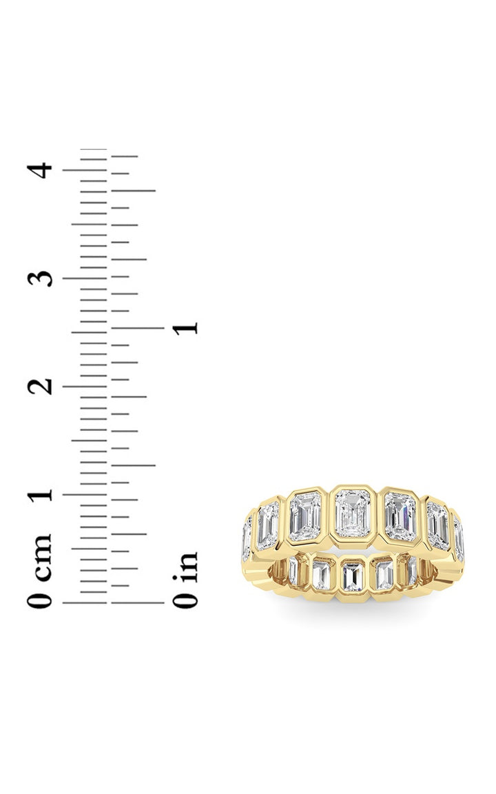 4Cttw Emerald Shaped Lab Grown Diamond (F/VS) Eternity Band Ring in 14K Gold