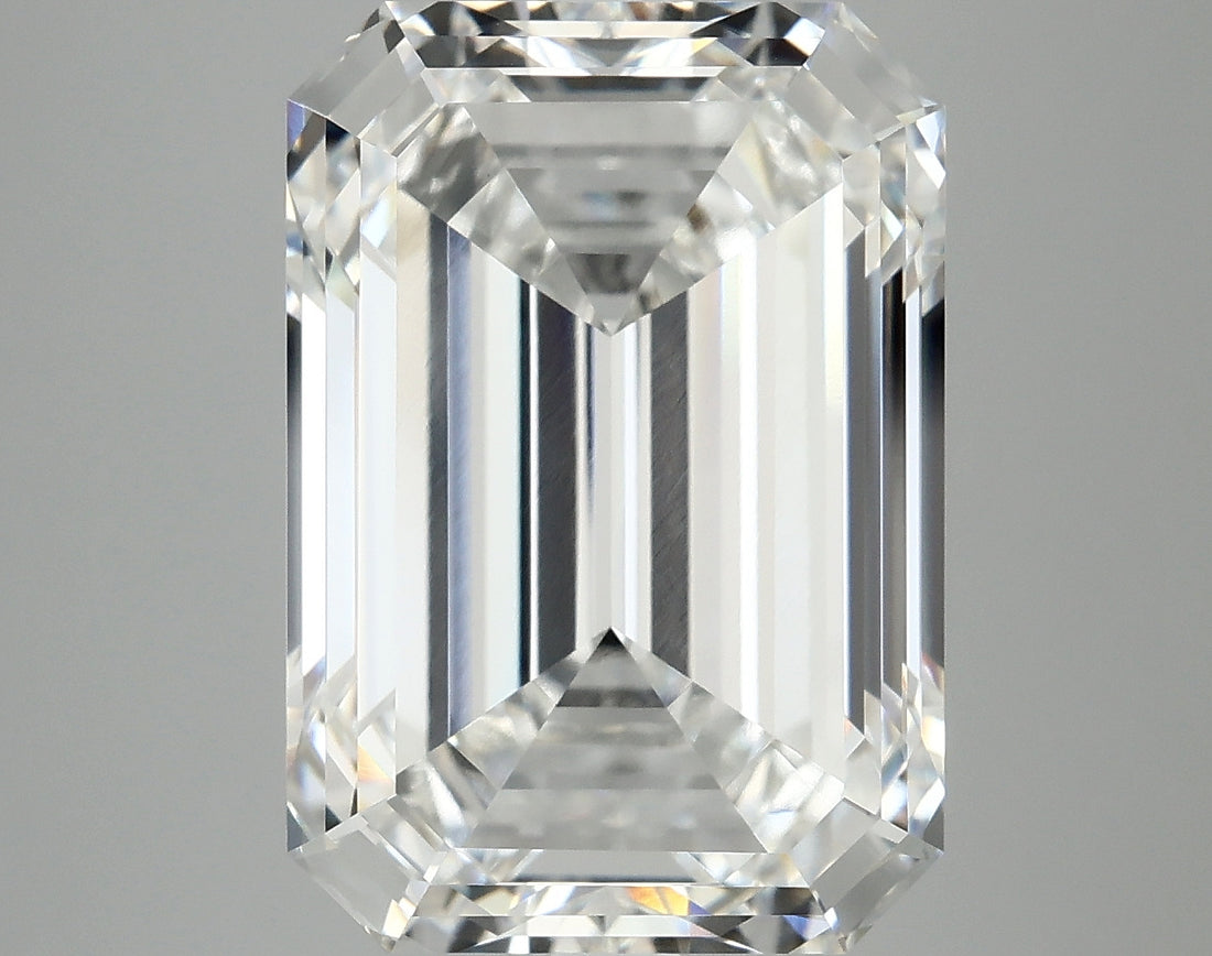 9.50 Carat Emerald Lab Grown Diamond