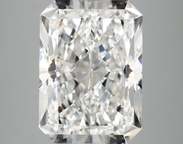 5.01 Carat Radiant Lab Grown Diamond