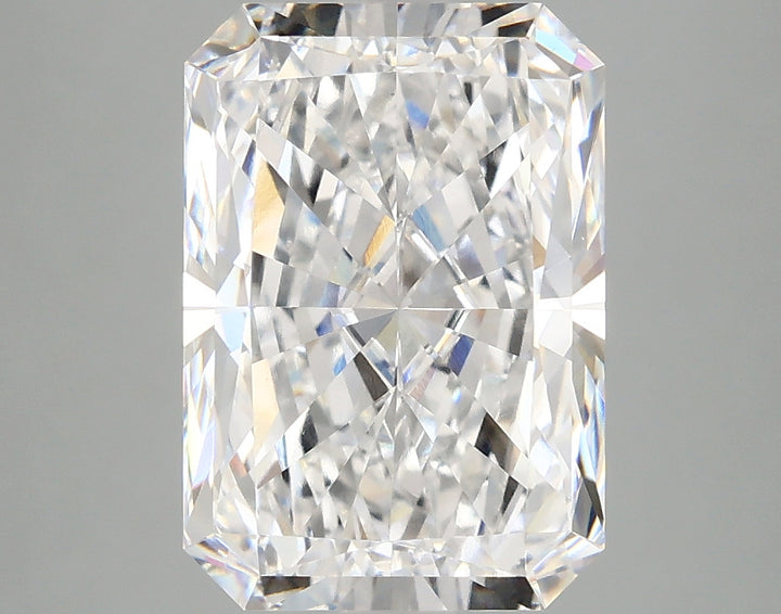 4.09 Carat Radiant Lab Grown Diamond