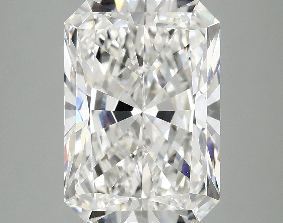 4.07 Carat Radiant Lab Grown Diamond