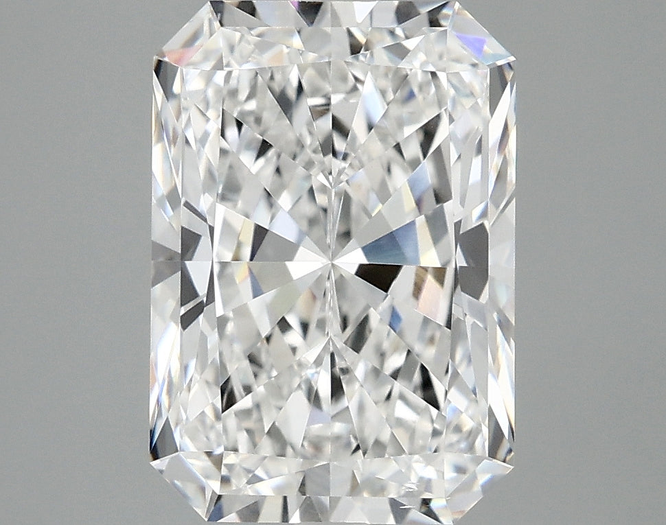 4.09 Carat Radiant Lab Grown Diamond