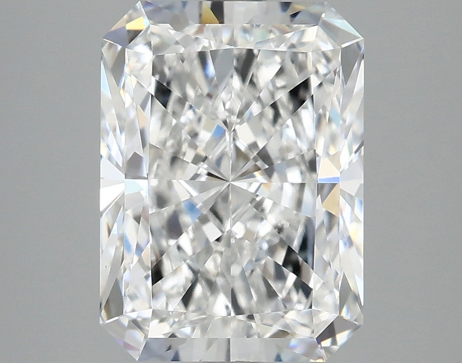 4.10 Carat Radiant Lab Grown Diamond