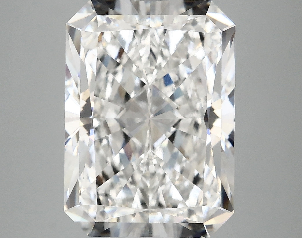 5.01 Carat Radiant Lab Grown Diamond