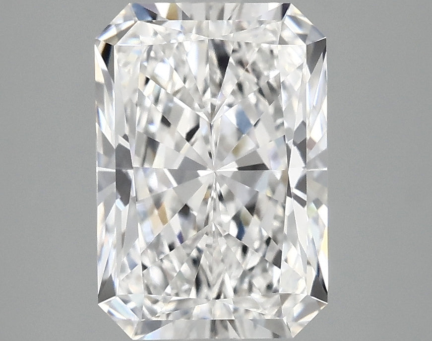 2.84 Carat Radiant Lab Grown Diamond