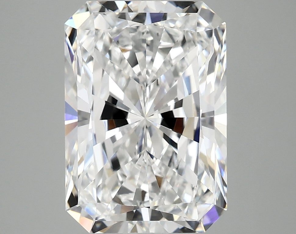 4.09 Carat Radiant Lab Grown Diamond