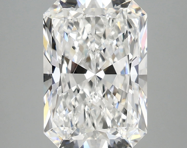 4.08 Carat Radiant Lab Grown Diamond
