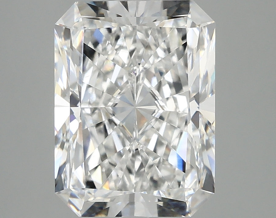 4.00 Carat Radiant Lab Grown Diamond