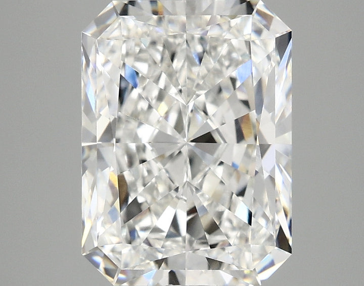 4.09 Carat Radiant Lab Grown Diamond