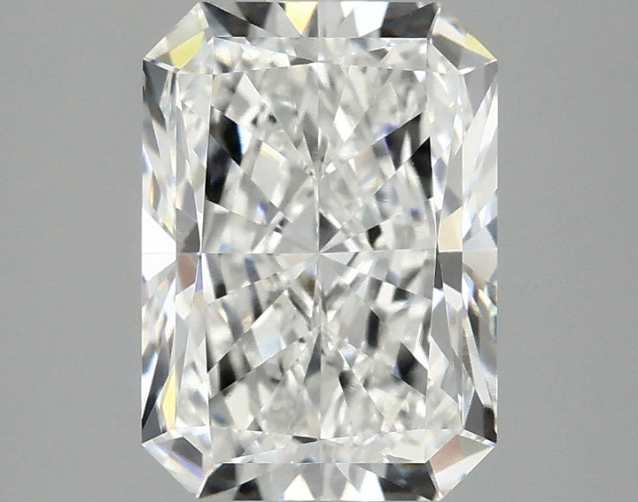 2.90 Carat Radiant Lab Grown Diamond